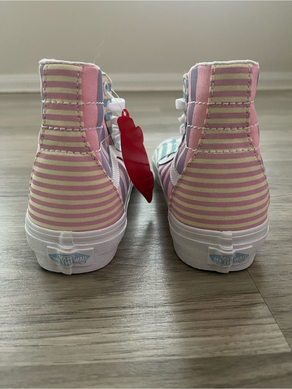 Vans Sk8-Hi Pastel Pink Blue Yellow Striped High-Top Skater Sneakers Women’s 7.5 - Picture 4 of 5
